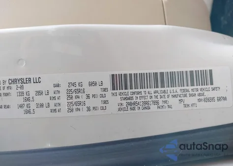 2009 Chrysler Town & Country Touring из США, поврежденный, VIN 2A8HR54139R617896